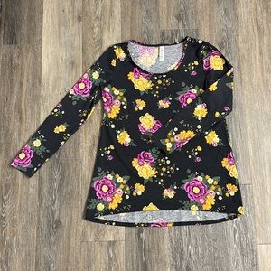 LuLaRoe Long Sleeved Shirt